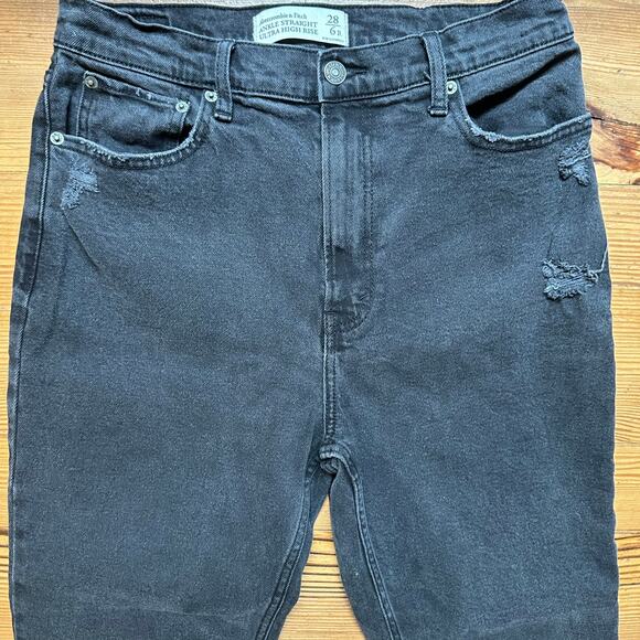 Abercrombie & Fitch black high rise straight ankle distressed jeans SIZE 6 - Picture 2 of 3